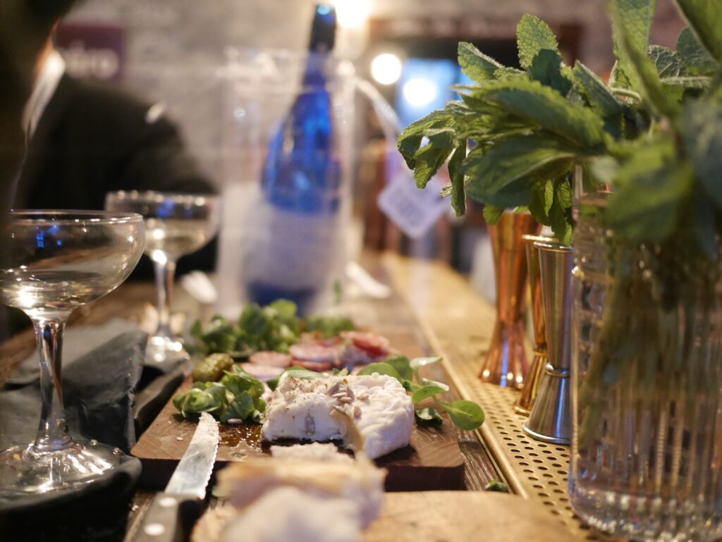Apéro au Bar la Bonne Décision