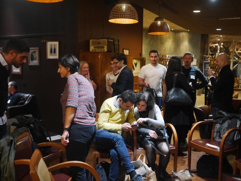 apéro voyage au Gustave à Paris